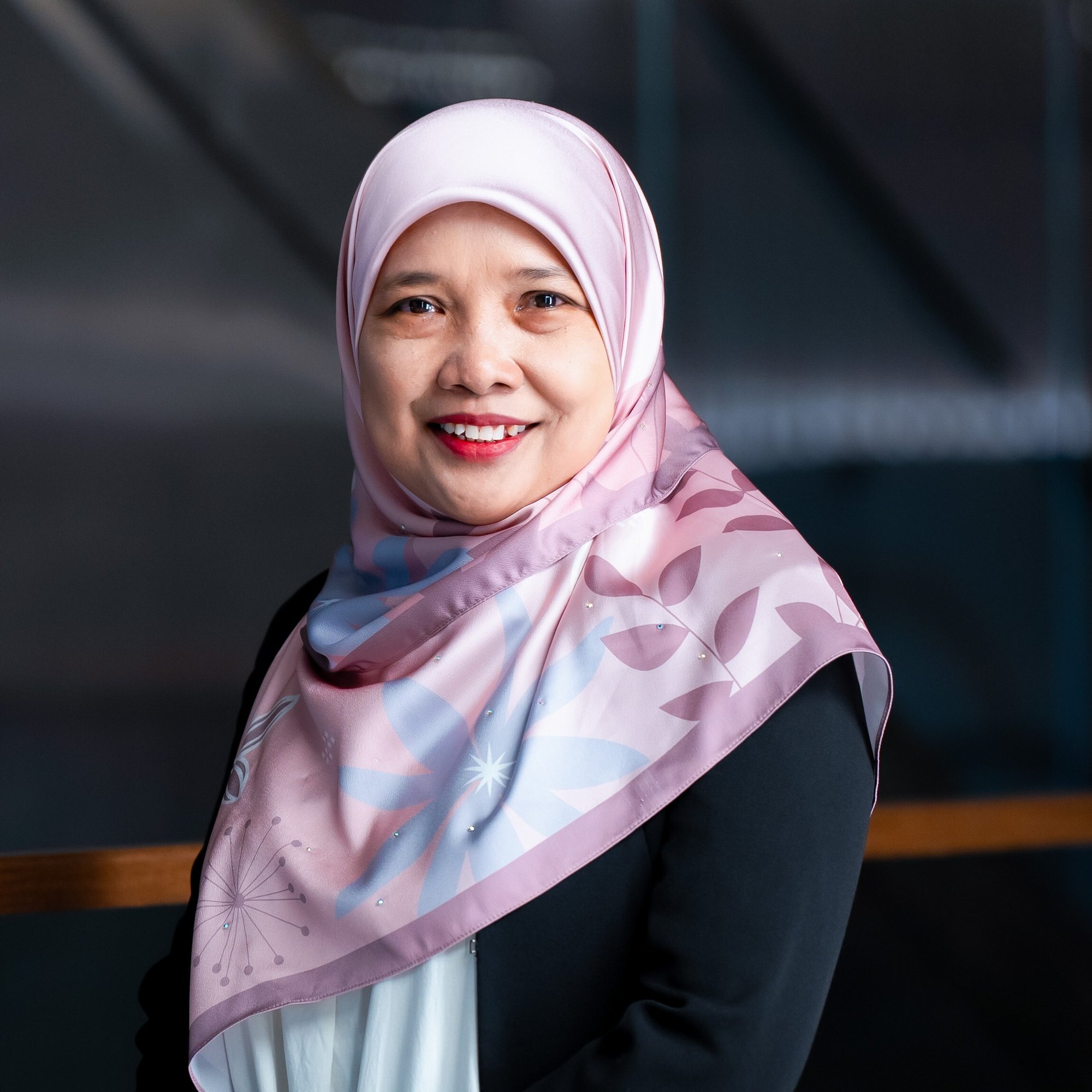 Assoc. Prof. Ts. Dr. Sidah binti Idris