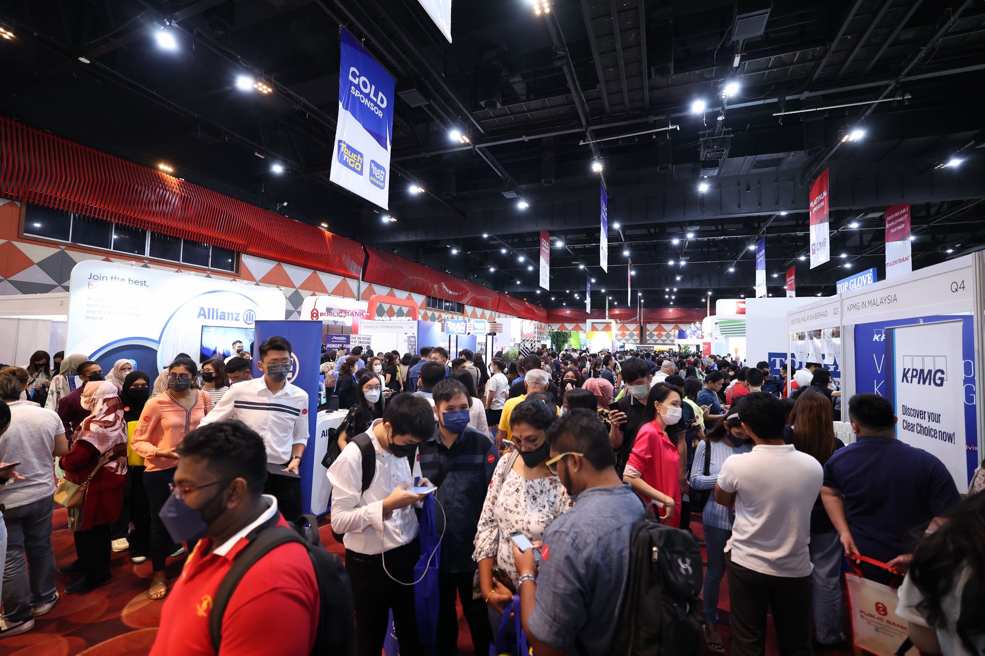 TALENTBANKcareerfair23_696